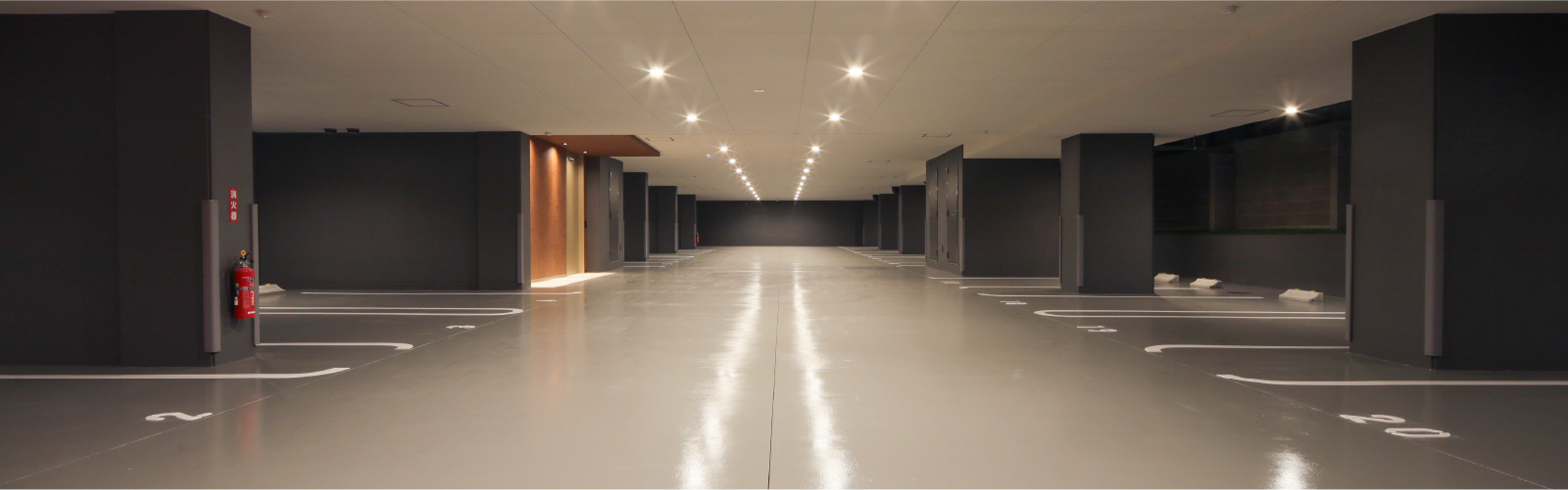 セキュリティも安心の屋内平面駐車場の魅力